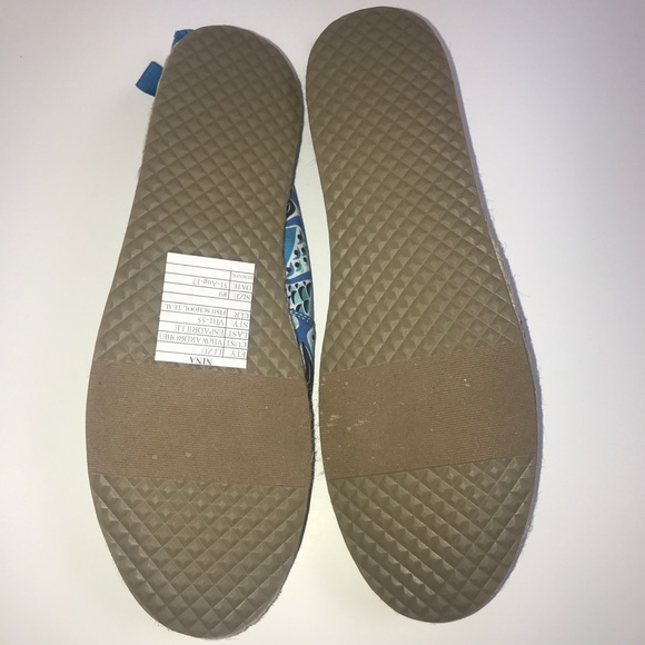 NWOT Vera Bradley Espadrilles - Picture 4 of 8